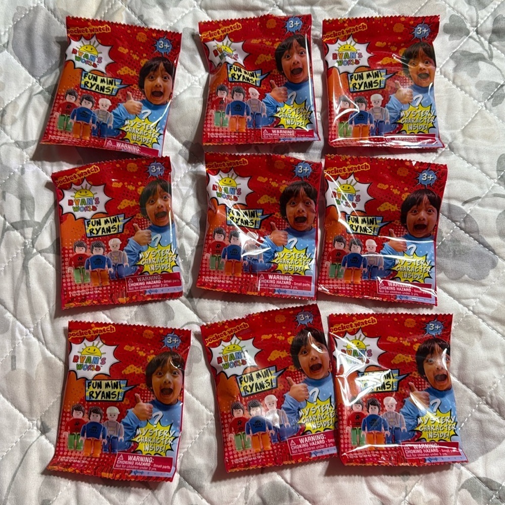 Red Mystery Ryan’s World Toy Pack